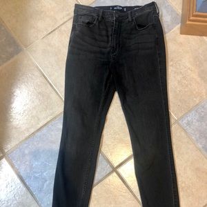HOLLISTER SKINNY JEANS